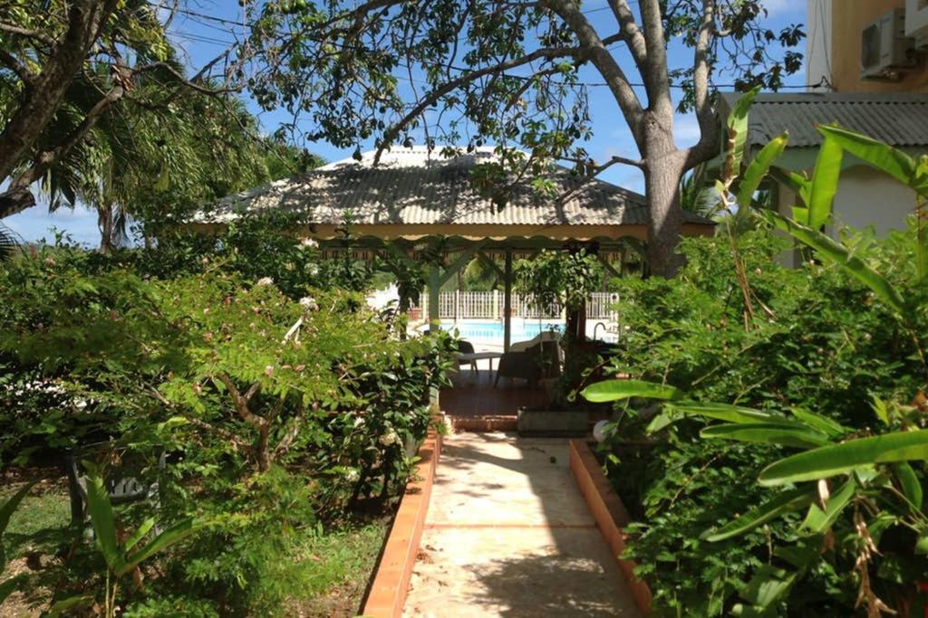 Le Domaine De Boisvin Villa Sainte-Anne  Eksteriør billede